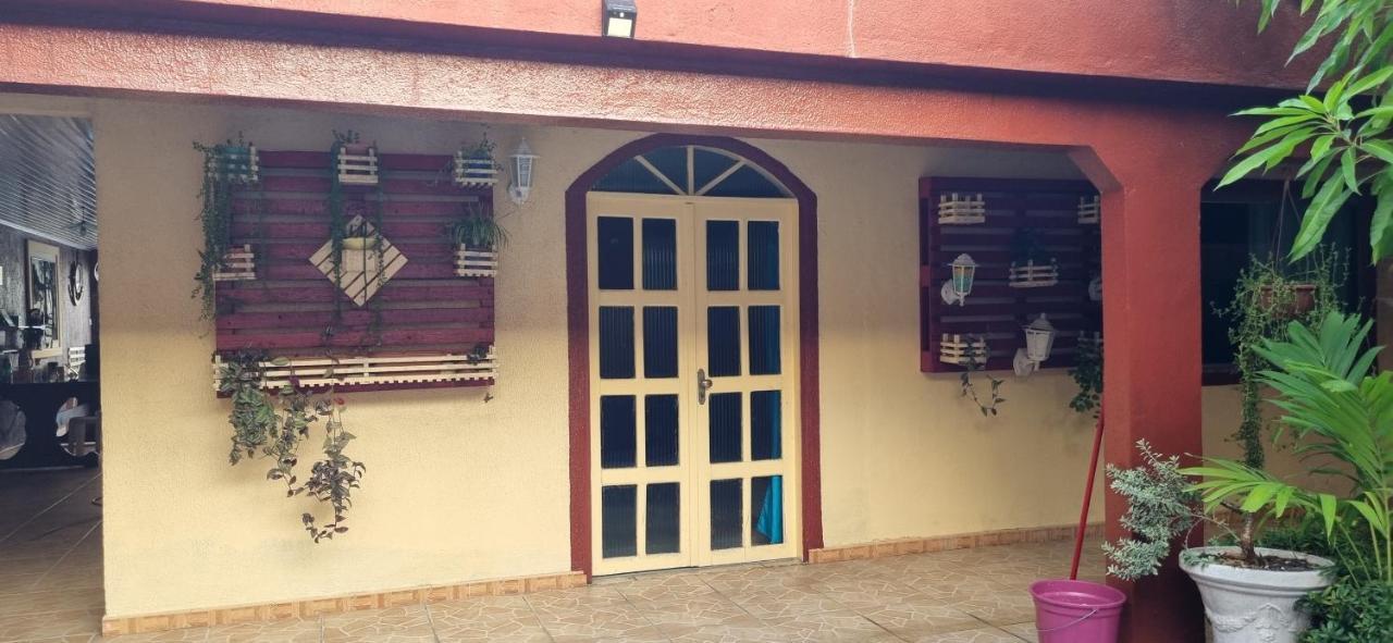 Excelente Casa No Bairro Mundo Novo Com Piscina * Manaos