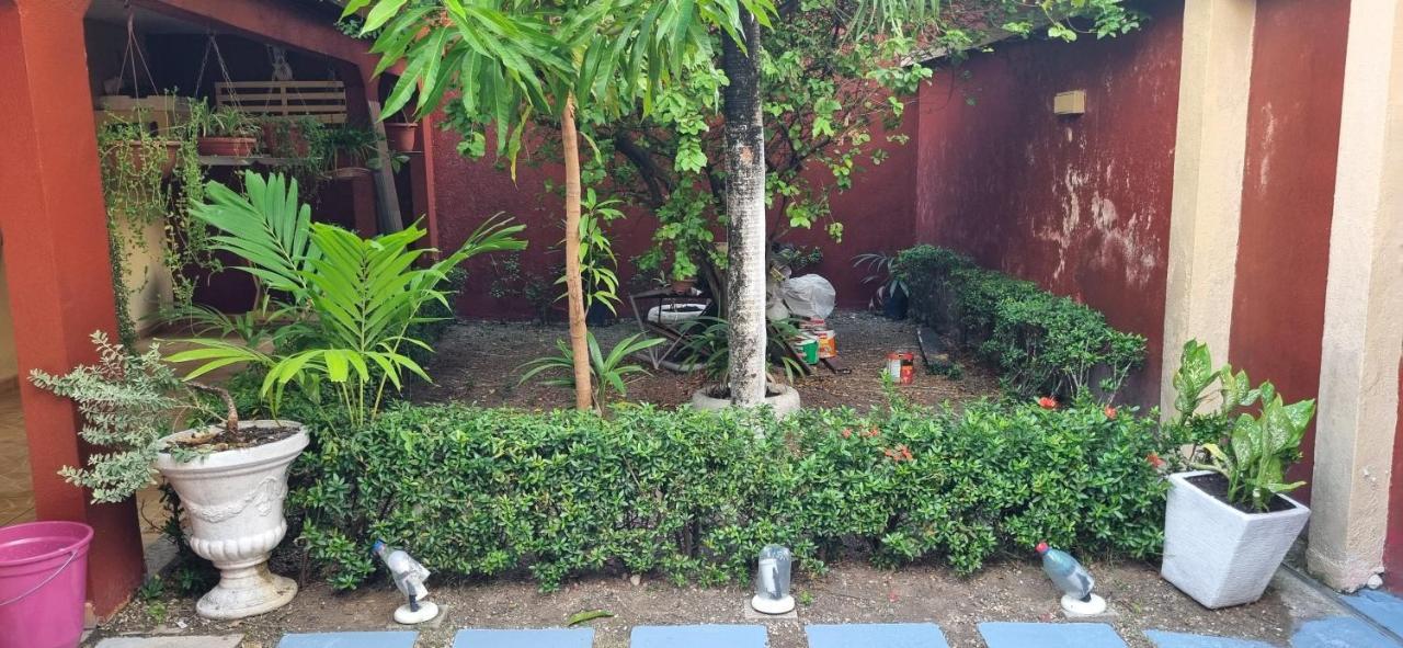 Excelente Casa No Bairro Mundo Novo Com Piscina Сasa de vacaciones Manaos